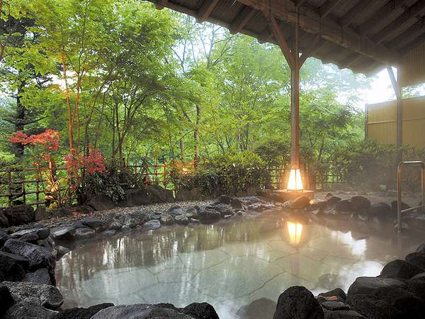 Open-air bath